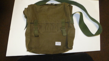 Equipment - Equipment, Army, Satchel