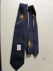 Memorabilia, Tie