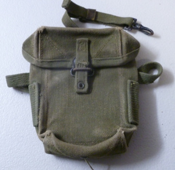 Equipment, Army - Ammo/Magazine Holder