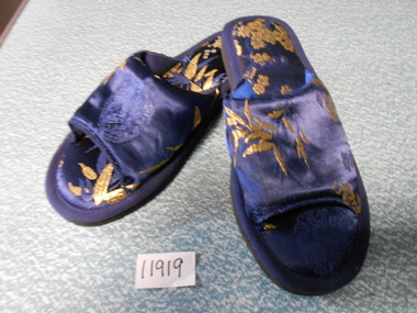 Memorabilia, Ladies Shoes