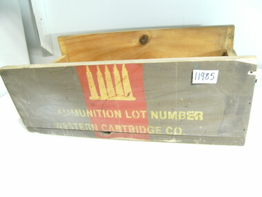 Equipment - Equipment, Army, Ammunition Box