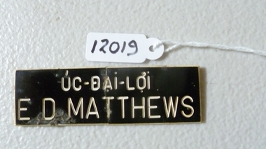 Uniform - Uniform, Salvation Army, Badge