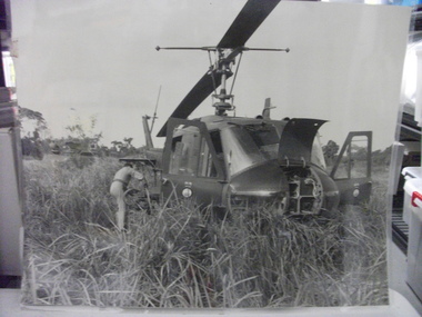 Photograph, Iroquois Servicing