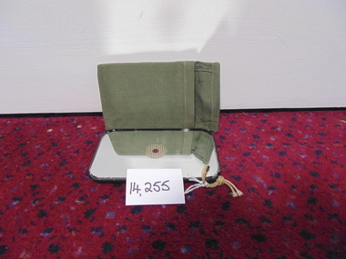 Equipment - Equipment, Army, Mirrors