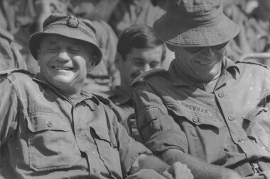 1st ATF Commander Brig Sandy Pearson with the Commanding Officer of the 4th BattalionNew Zealand (ANZAC) at the battalion locally produced farewell concert. 