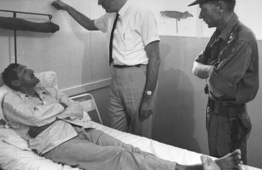 A photograph of the CO Lt Col Ray Hurley with the the leader of the Labour Opposition, Australian Parliament, Mr Gough Whitlam. 