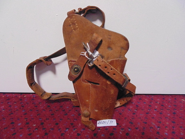 Equipment - Equipment, Army, Holster
