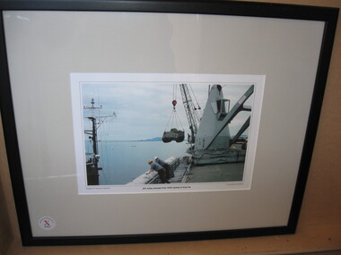Photograph, APC Being Unloaded From HMAS Sydney At Vung Tau
