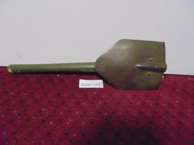 Equipment - Entrenching tool