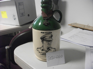 Memorabilia, Port Bottle