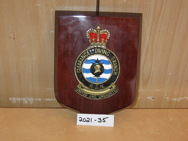 Plaque