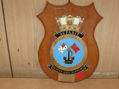 Plaque