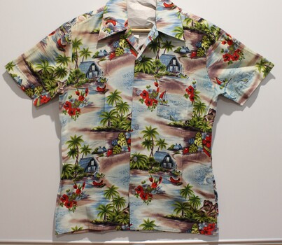 Hawaiian short sleeve shirt. 