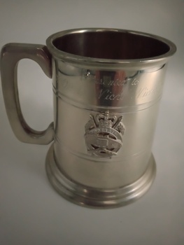 Pewter beer tankard presented to T Nicholson of Armoured Corps