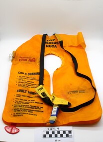 Equipment - Life vest, Pan Am