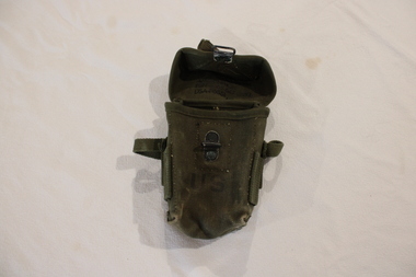 Equipment - Ammunition pouch