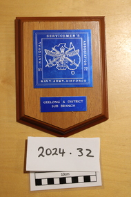 Plaque