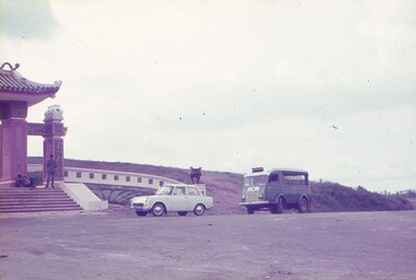 Vehicles parked at the Fallen Memorial.