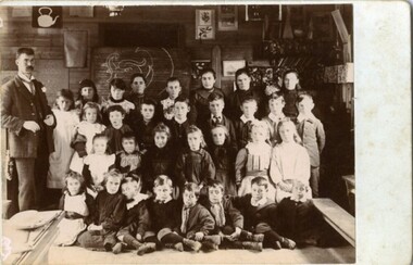 Photograph - Photographs - Schools, Scrubby Creek School 1904, 1904