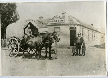 Photograph - Photographs - Buildings, Bridge Inn Hotel Mernda