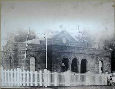 Photograph (item) - Photographs - Buildings, Epping Shire Hall