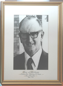 Photo of Councillor Stanley W Owen