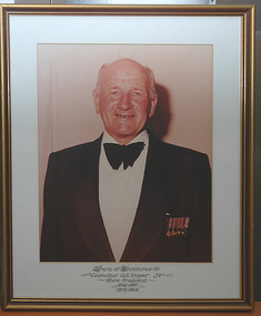 Photo of Councillor G.E. Draper, JP Shire President