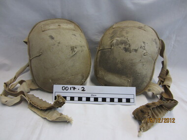 Knee pads