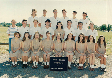 1991 Galen Catholic College Year 11 & 12 Students
