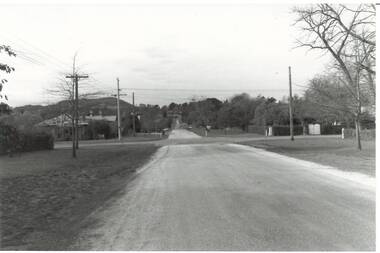 Scott St looking east from intersection with Warrenheip St