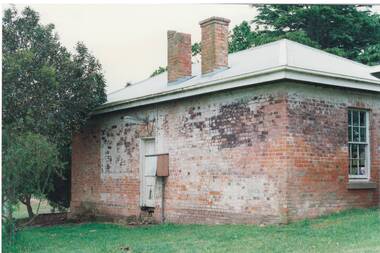 Photograph of Old Buninyong Police House in grounds of Buninyong State School taken in 1991