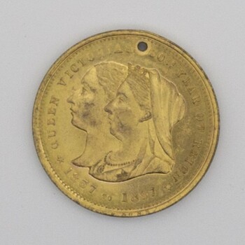 Medal presented to Shire of Buninyong president, F.E. Sides, , 1897 (rear)