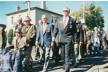ANZAC Day procession 1997 led by Bert Strange, who died soon afterwards. 