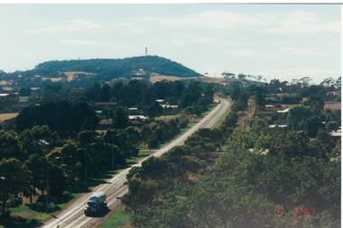 Photograph of Midland Highway taken from the Buninyong Town Hall showing Learmonth Street hill.