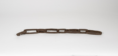 Metal chain, rusted with long oblong links