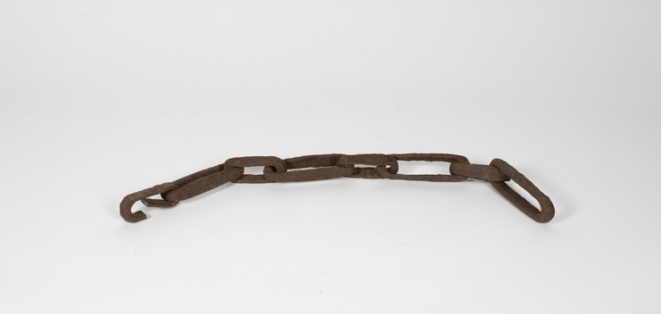 Metal chain, rusted with long oblong links