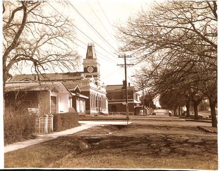 Black and white image of Buninyong Town Hall Complex and streetscape in 1986 taken from the East