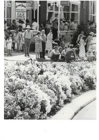 Scene during The Buninyong Festival in February 1984.