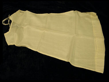 Child's Petticoat, 1945