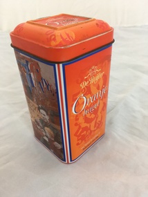 Small orange tin with lid, 1995