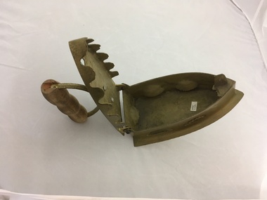 Imitation smoothing Iron (Strijkijzer)