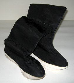 costume boot