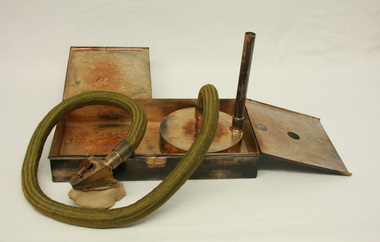 Equipment - Inhaler, Snow (replica), 1950