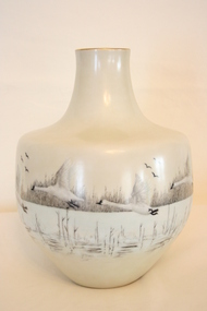 Decorative object - Vase, Bessie Biggs, 1981c