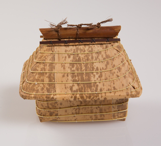 Ie - gata Yoki, c. 1900s