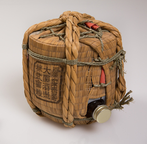Functional object, Komo Kesho - daru, c. 1900s