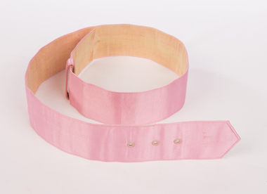 Clothing, Sash (belt)?
