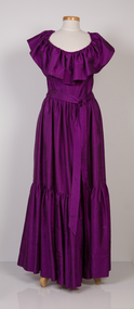 Clothing, Star of Siam, Evening gown with belt