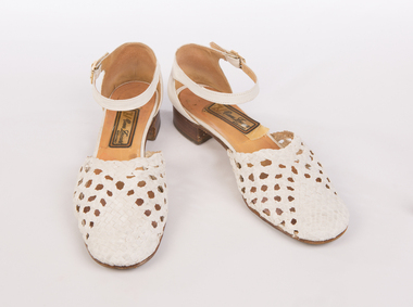 Clothing, Z V Vaness Laccari, Shoes - pair