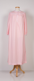 Clothing, Dorelle of Sydney, Nightgown